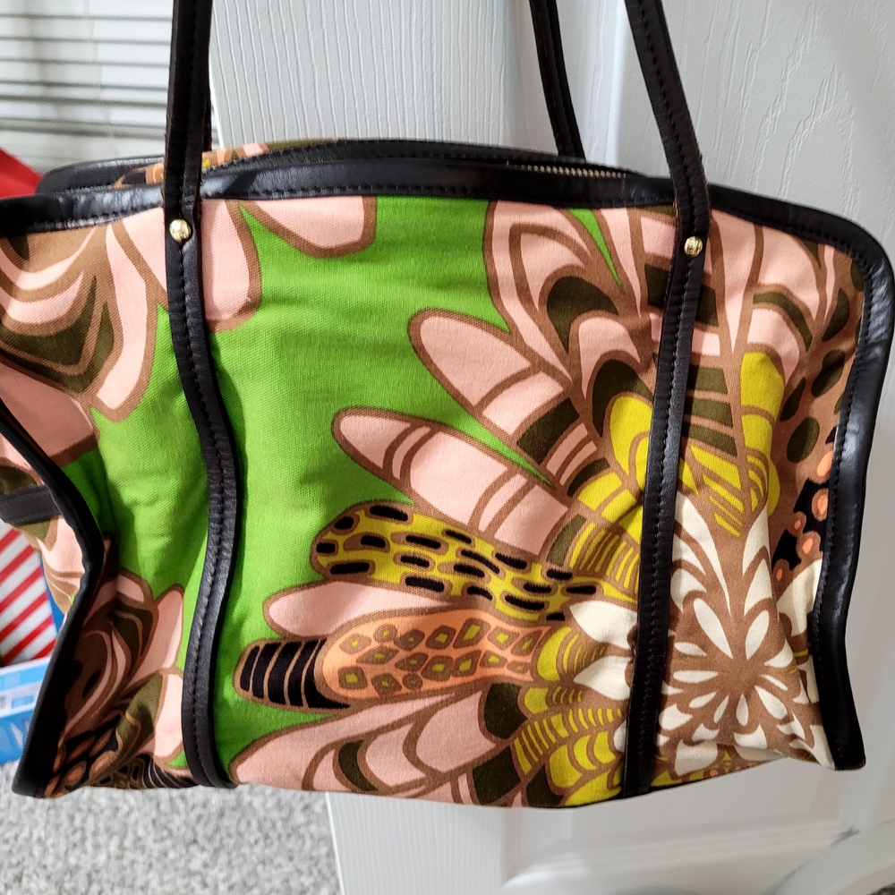 Kate Spade Green and Pink Floral VINTAGE PURSE